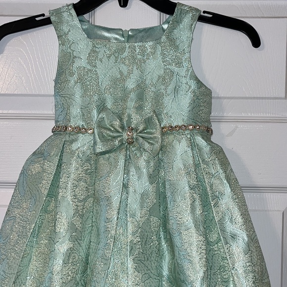 American Princess Icy Silver & Blue Dress sz 4 - Picture 2 of 9